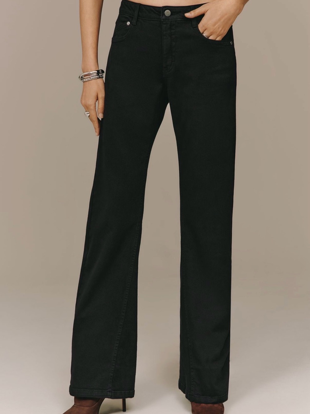 Pilcro Essential Low Rise Flare Jeans